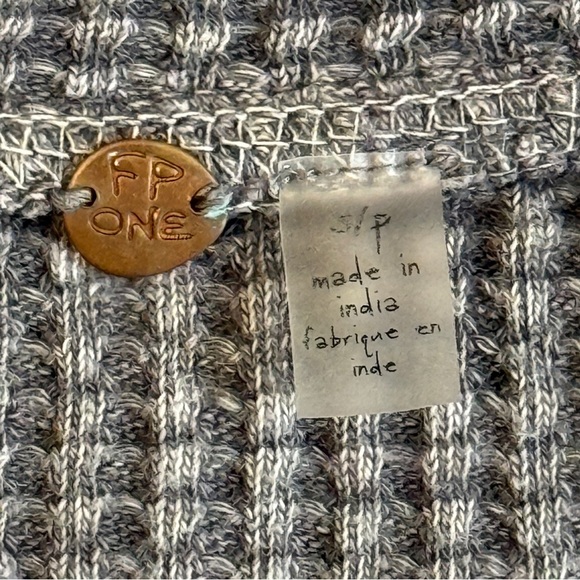 Free People FP One Colt Waffle Knit Thermal Long Sleeve Top Gray Size SP #1689 - Picture 6 of 7